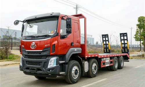 35噸東風柳汽前四后八平板運輸車 