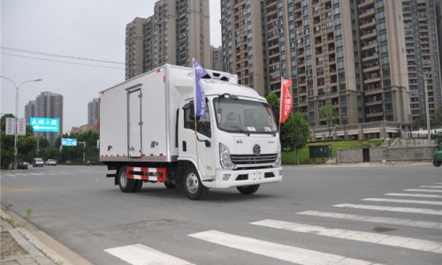 陜汽德龍K3000冷藏車(chē) 
