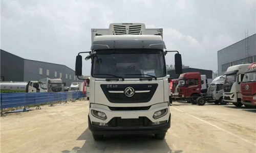 東風天錦KR高頂雙臥冷藏車 