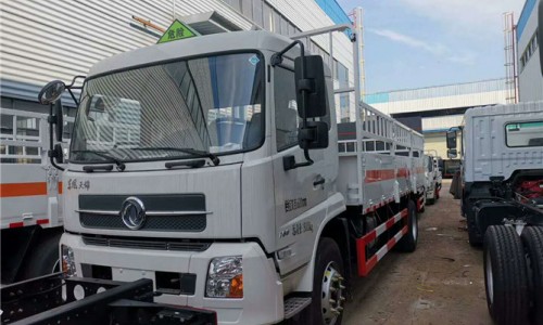 6.6米東風天錦氣瓶運輸車 