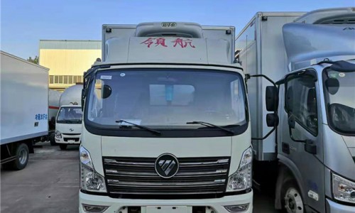 福田時(shí)代領(lǐng)航4.2米冷藏車 