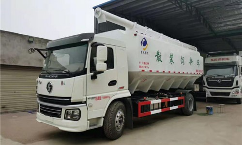 18.8立方陜汽軒德飼料運輸車 