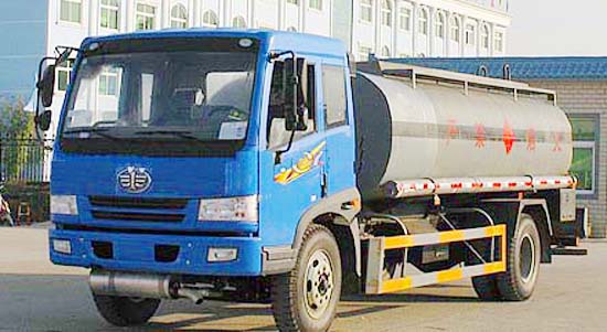 解放單橋化工液體運輸車 