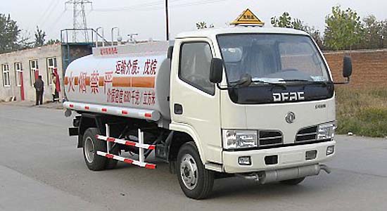 東風金霸新戊烷運輸車 