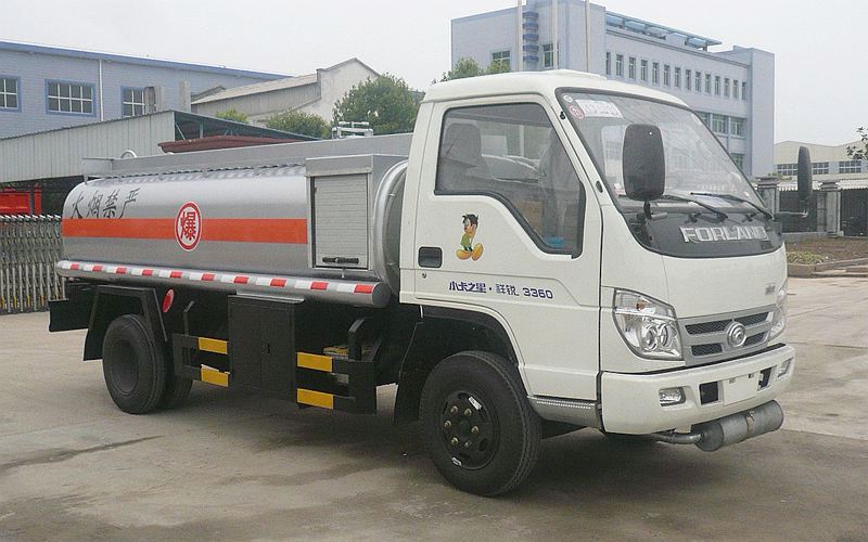 福田時(shí)代加油車 