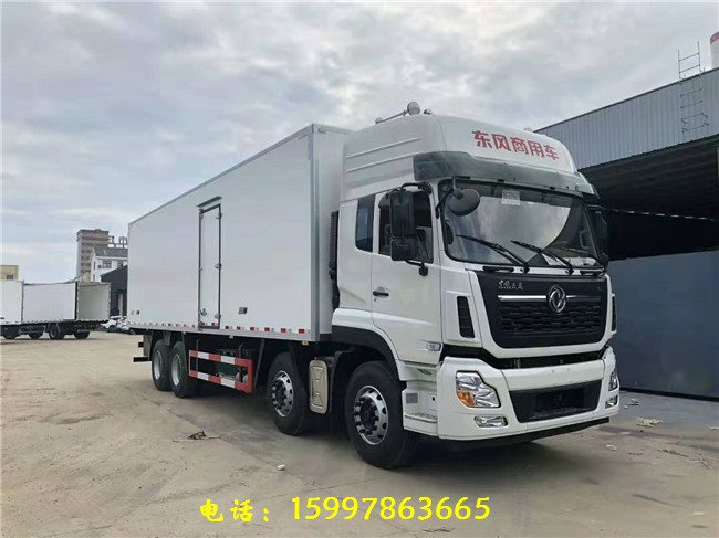 東風天龍9.6米冷藏車 