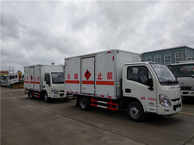 躍進(jìn)氣瓶運(yùn)輸車價(jià)格 