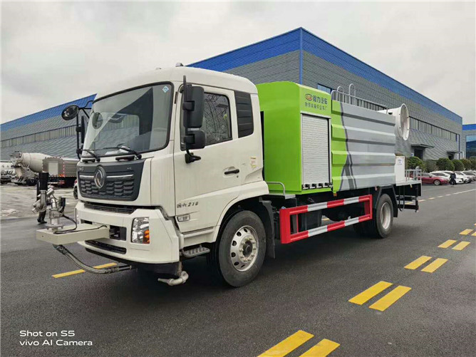 12立方東風天錦抑塵車 